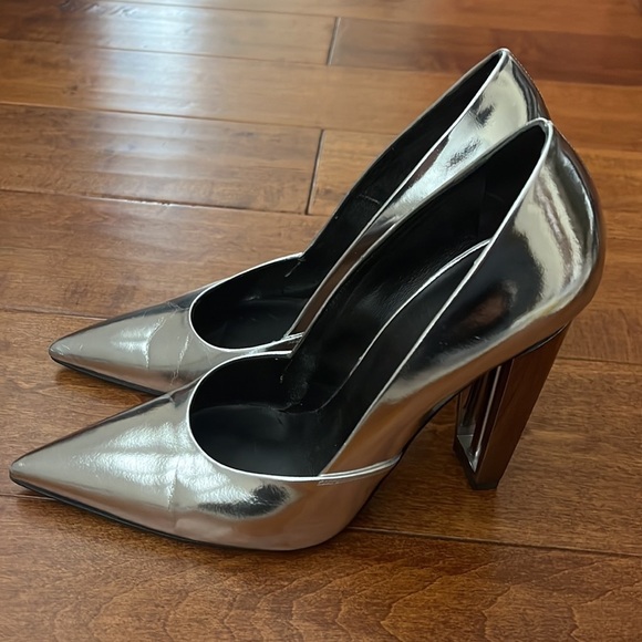 Poiret Toe Pump Metal Rod Heel Italian Shoes size 39.5 - Picture 7 of 16